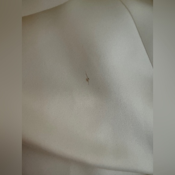 VENUS Informals White Sleeveless wedding Dress 12 - Picture 12 of 15